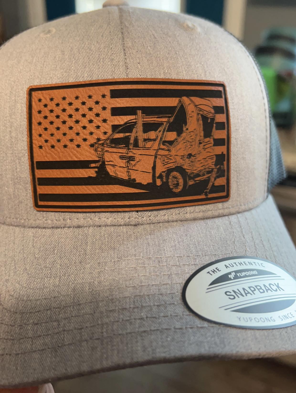 Mini Van American flag hat